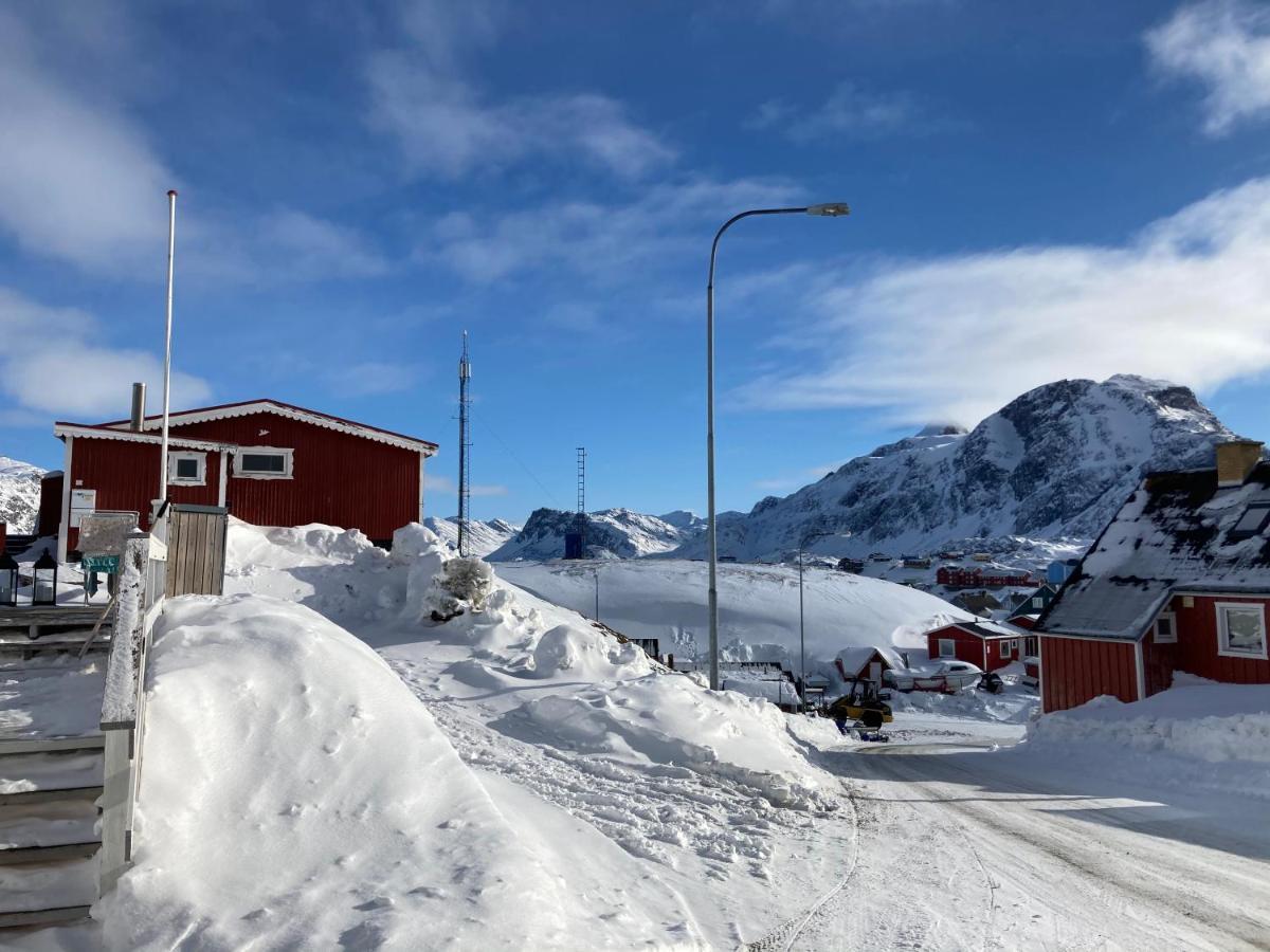 Isi4U Apartments, Snowmobile And Dogsled Sisimiut Exterior foto